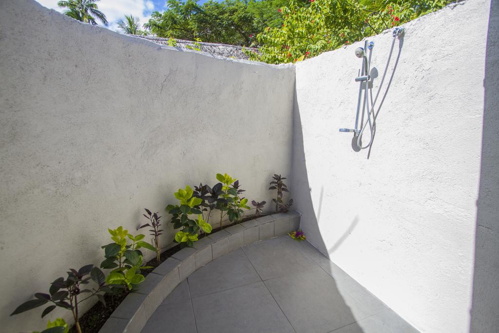 Manuia Beach Resort (Adults Only) Rarotonga Exterior photo